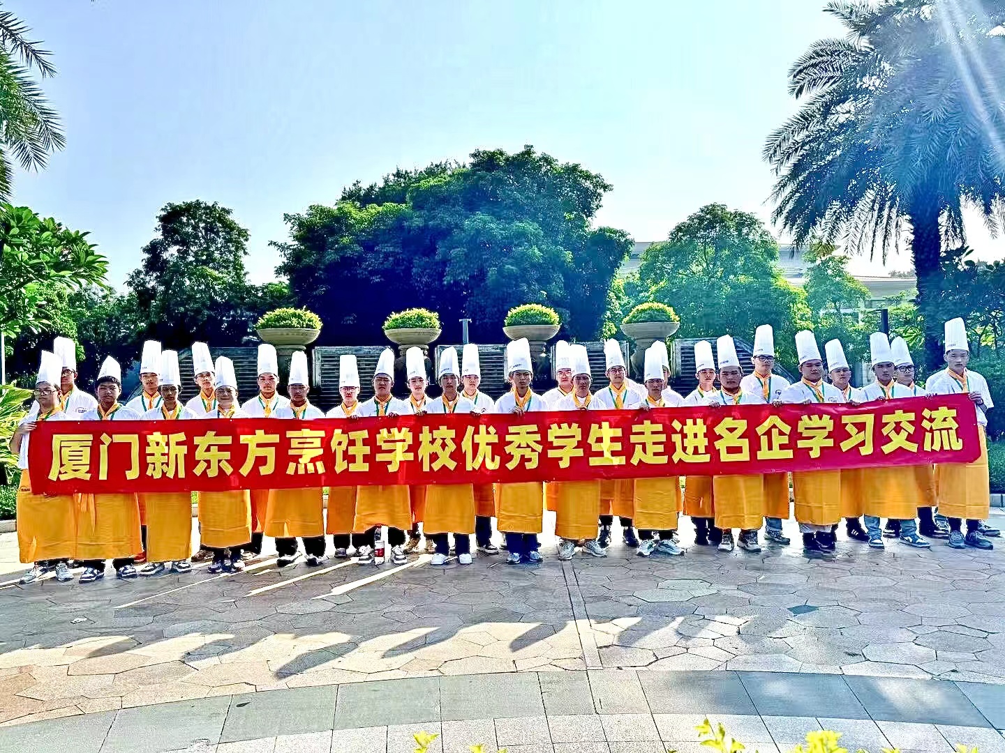 ������������ٷ�չ�������¶���ѧ�Ӹ���ҵ�ι�ѧϰ��