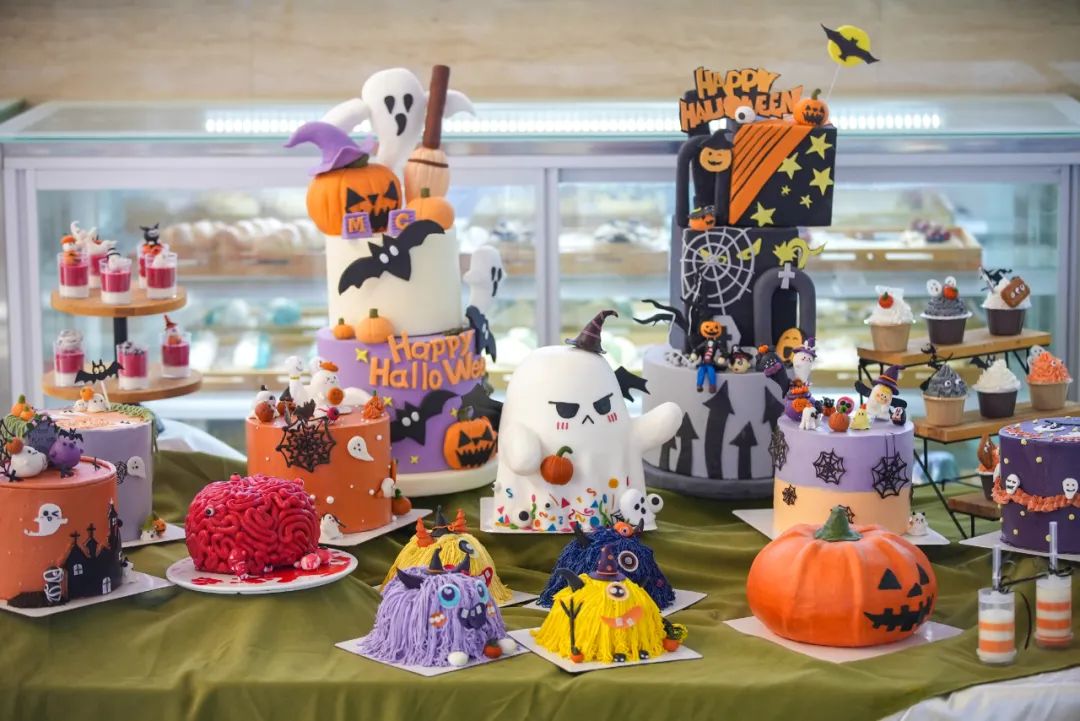 ��ʥ�ڡ�����ħ������ʱ���£����������¶���ѧ�Ӷ��ڸ�ʲô��������һ��������