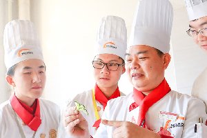 �ഺ�����ޣ���Ӳ�������������¶�����У԰�ճ�~