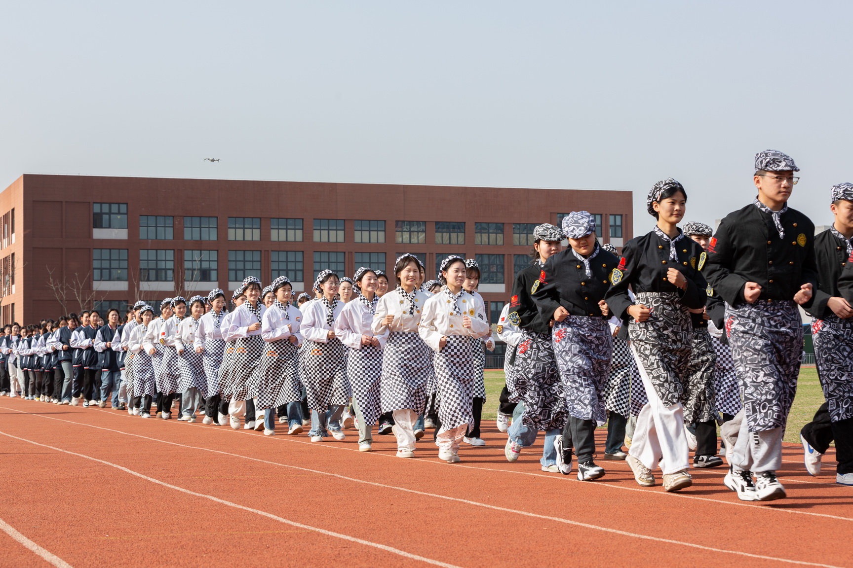 �����������������¶�����ר����ͷ��