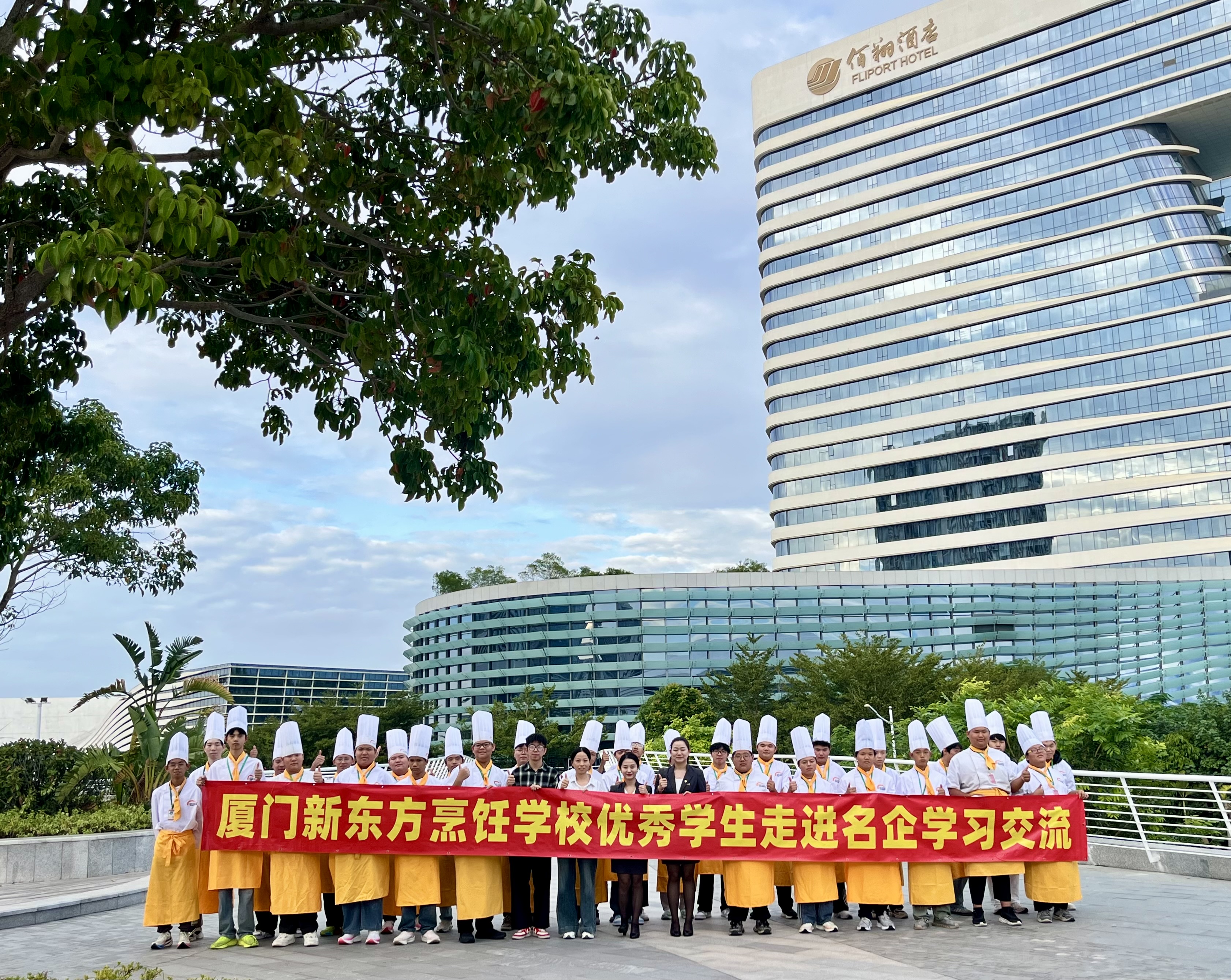 ����ҵ��ѧ����Уѧ���߽����Ű�����ͨ�Ƶ����������Ļ�����ȷְҵĿ�� ��