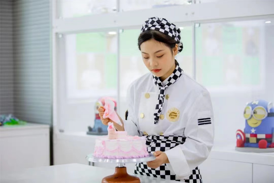 �̵�����ʦ��Щ�����󲻵��ġ����ء����֣�